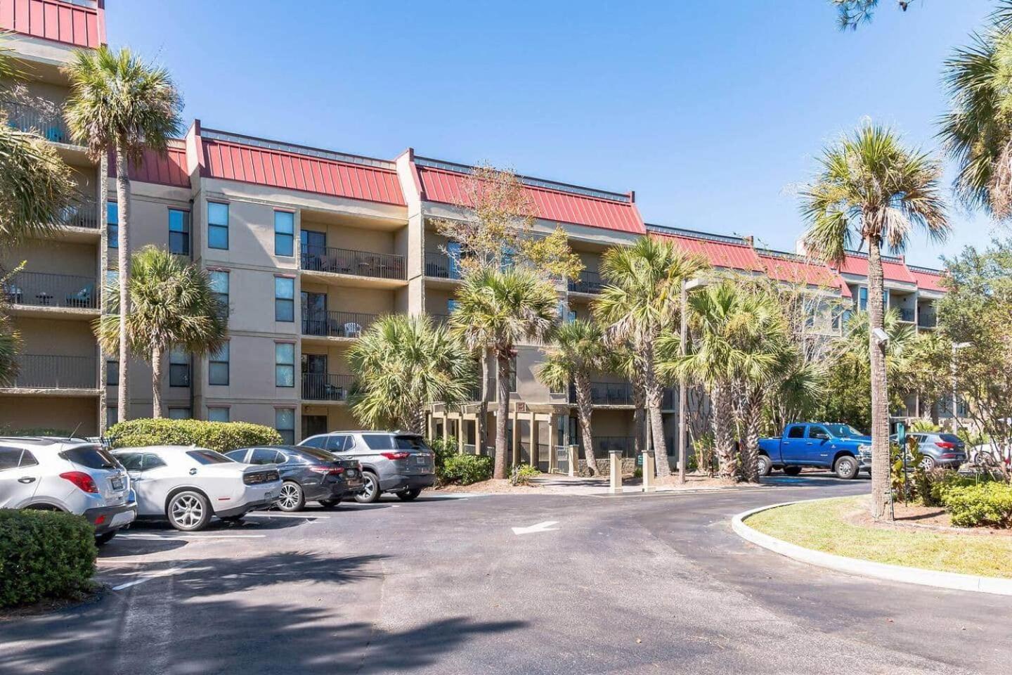 Forest Beach Condo Walk To Coligny, Pool, Tennis Hilton Head Island Bagian luar foto
