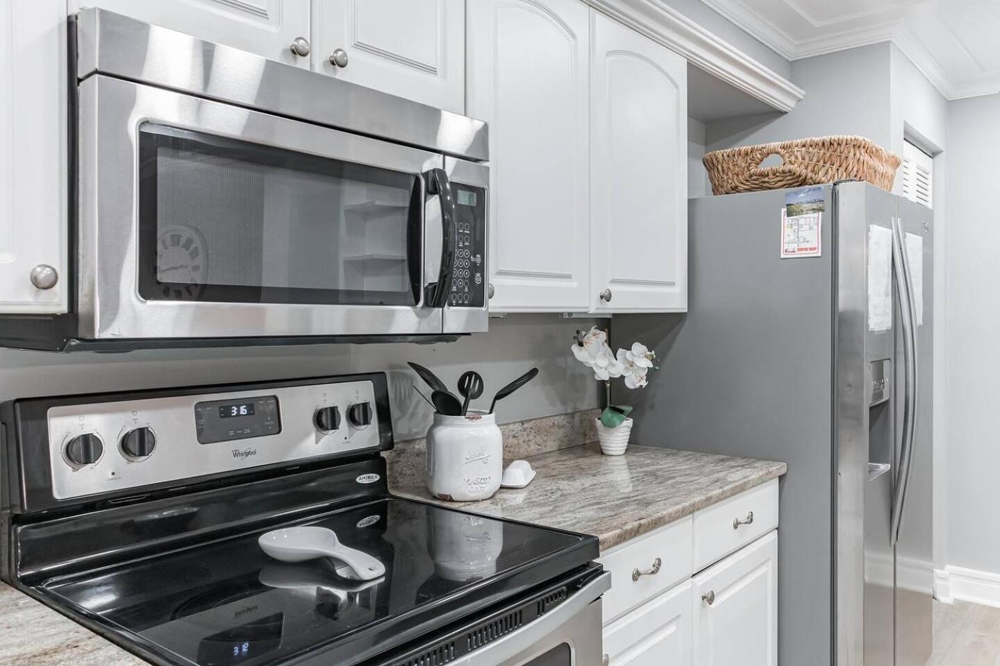 Forest Beach Condo Walk To Coligny, Pool, Tennis Hilton Head Island Bagian luar foto
